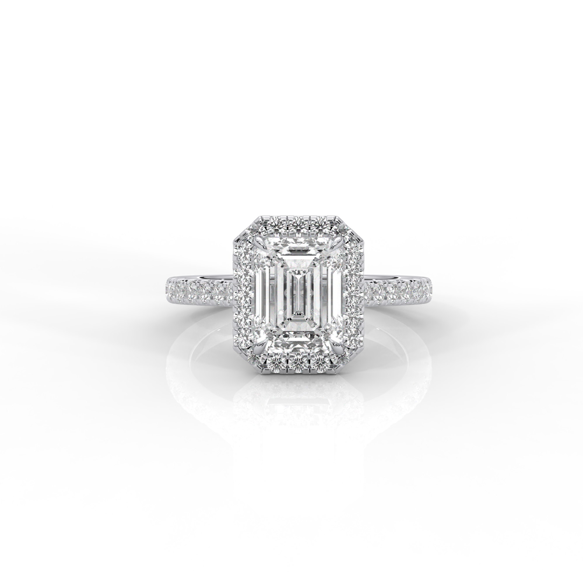 Diamond Ring Emeraldcut with Halo and Diamonds on Band