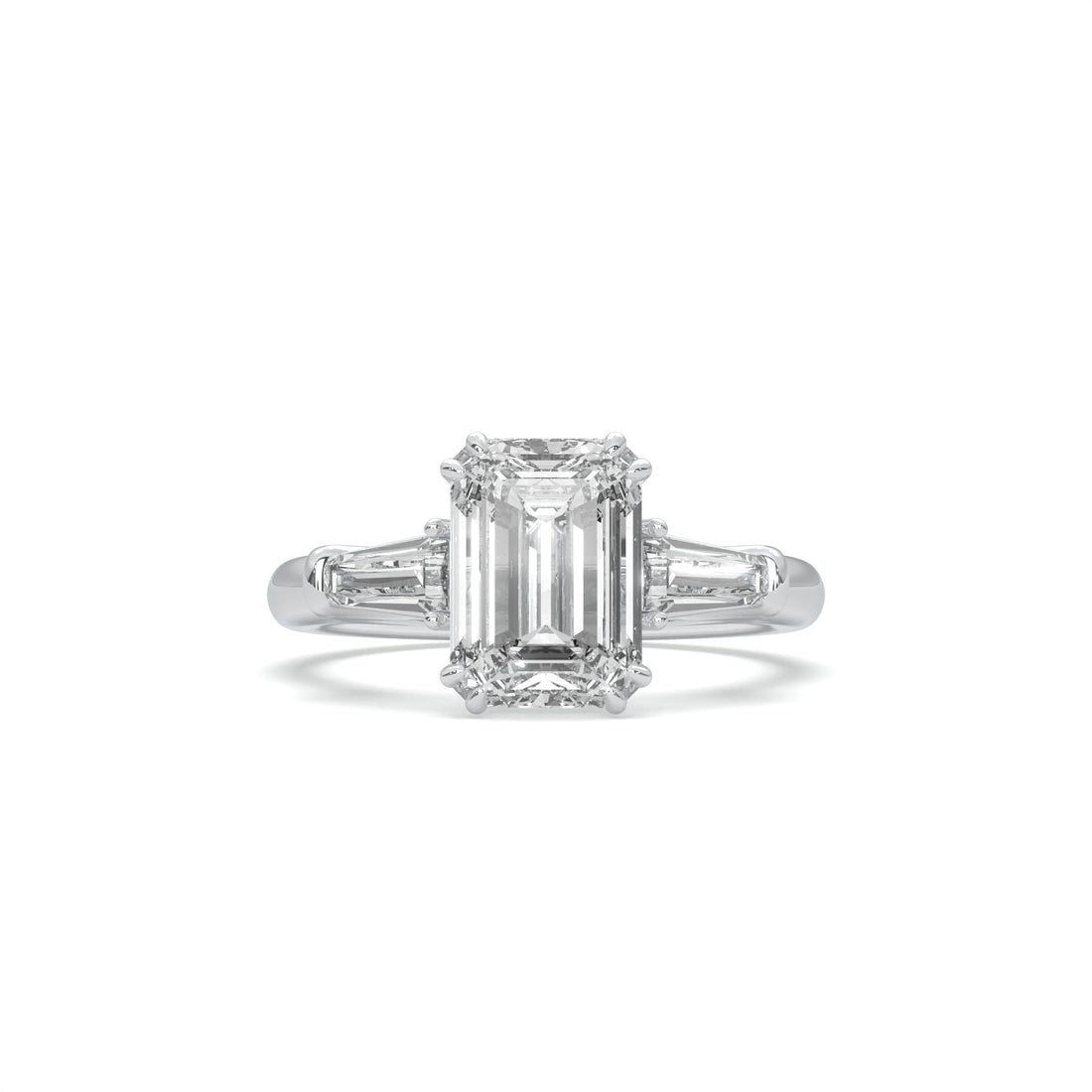 Diamond Ring Emeraldcut - Bond Street
